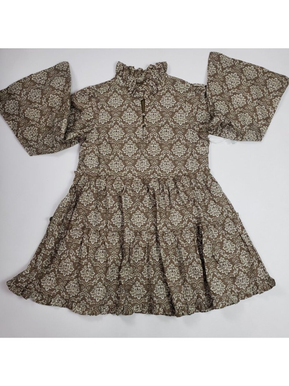 Hyacinth House Russell Mini Dress Olive Women’s Small Bell Sleeve Tiered NWT - Picture 5 of 16